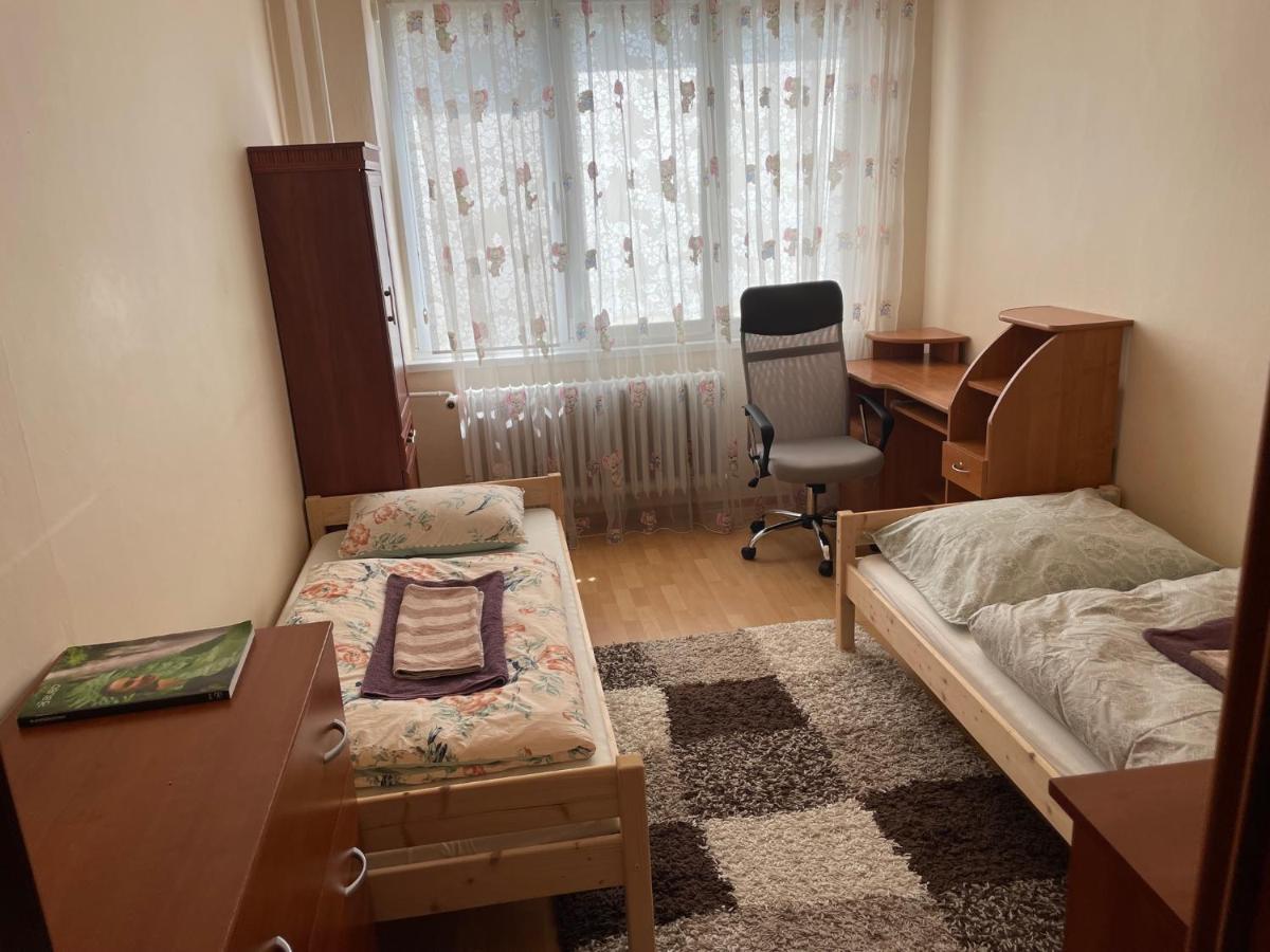 Apartment Sever Hroncova コシツェ エクステリア 写真